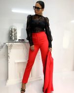 Sonya Black čipkasta bluza