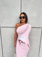 Irina Rose asimetrična haljina od rebraste trikotaže