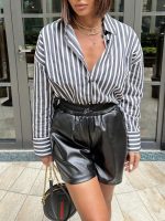 Dominika Striped košulja i Sidney Black šorts