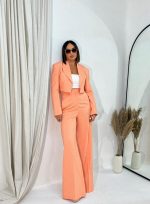 Nastasia Peach trendi prugasto odelo