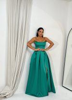 Duga elegantna korset satenska haljina A kroja sa dubokim šlicem zelene boje, visoka elegancija