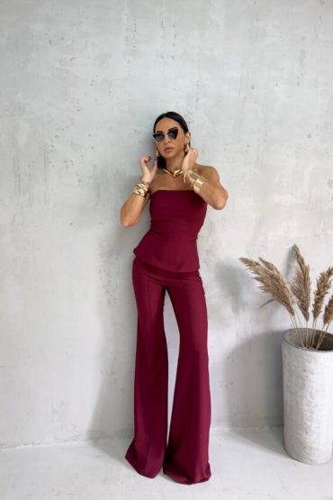 Trendi bordo zvonaste pantalone visokog struka