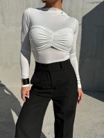 Crne trendy zvonaste pantalone visokog struka sa kosim džepovima
