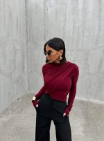 Bordo bluza dugih rukava sa preklopom i naborima