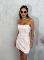 Mini roze elegantna korset haljina od brokata sa vezenim detaljima