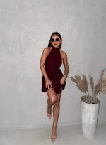 Mini svetlucava bordo haljina sa rolka krojem