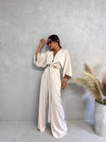 Satenski boho komplet sjajno sedefaste bele boje
