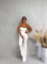 Trendi bele zvonaste pantalone visokog struka