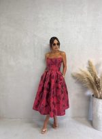 Midi bordo elegantna korset haljina A kroja ispod kolena od čvrstog cvetnog brokata