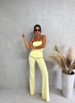 Trendi maslac žute zvonaste pantalone visokog struka