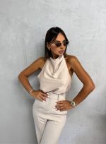 Elegantna bež satenska bluza