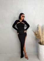 Trendi crna bluza dugih rukava i rasečenog dekoltea