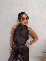 Elegantna braon satenska bluza sa čipkom